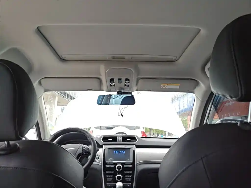 Haval H2 2017 Red Label 1.5T Manual 2WD Elite фото 18