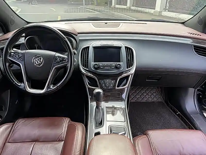 Buick LaCrosse 2013 2.4L SIDI Luxury Comfort фото 9