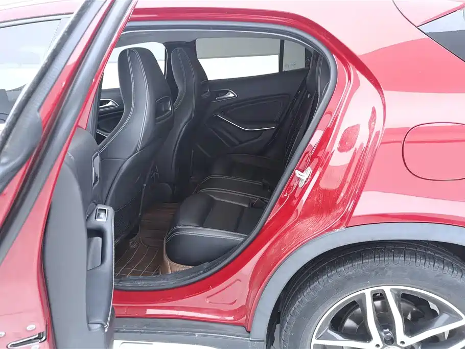 Mercedes-Benz GLA 2016 GLA 200 Fashion фото 11