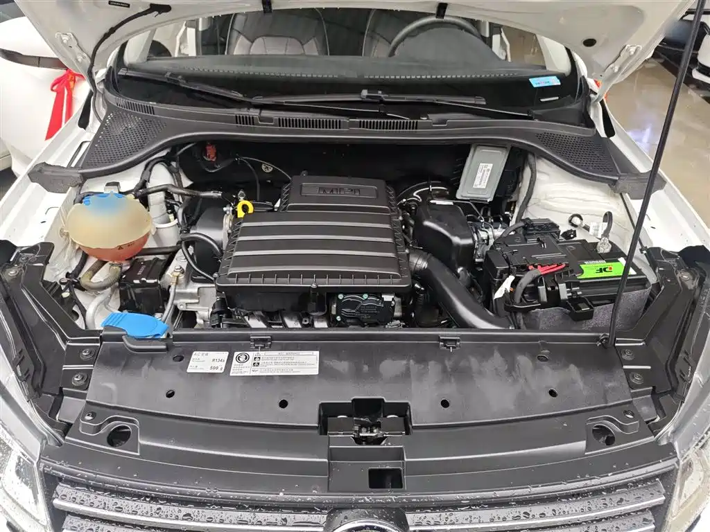 Volkswagen Santana 2016 1.6L Automatic Trend Edition фото 16