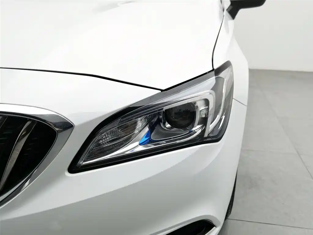 Buick Verano 2015 Sedan 15S Automatic Progressive фото 7