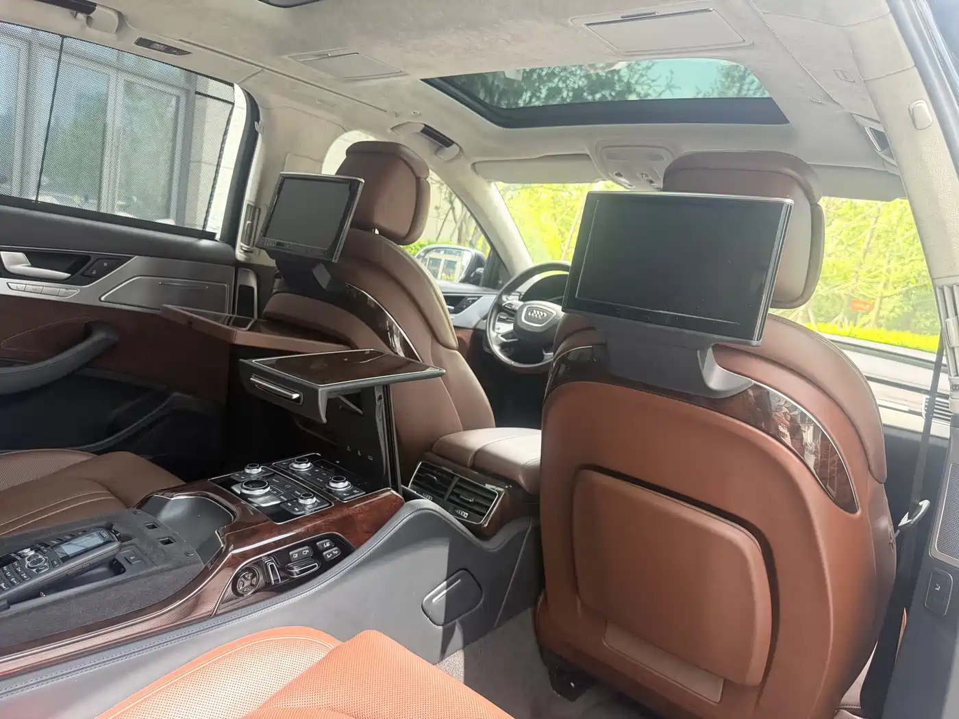 Audi A8 2014 A8L 6.3 FSI W12 quattro Flagship фото 13