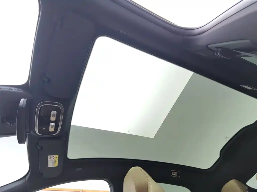 RISING AUTO FEIFAN R7