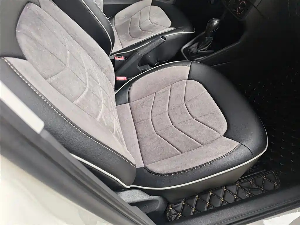 Volkswagen Santana 2016 1.6L Automatic Trend Edition фото 20