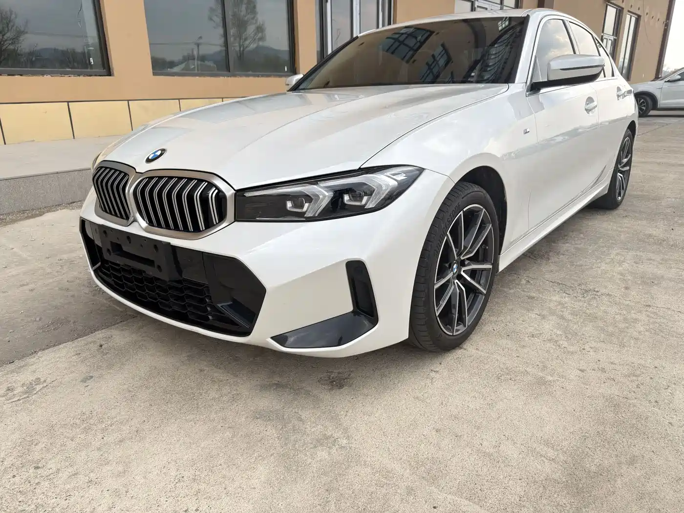 BMW 3-SERIES