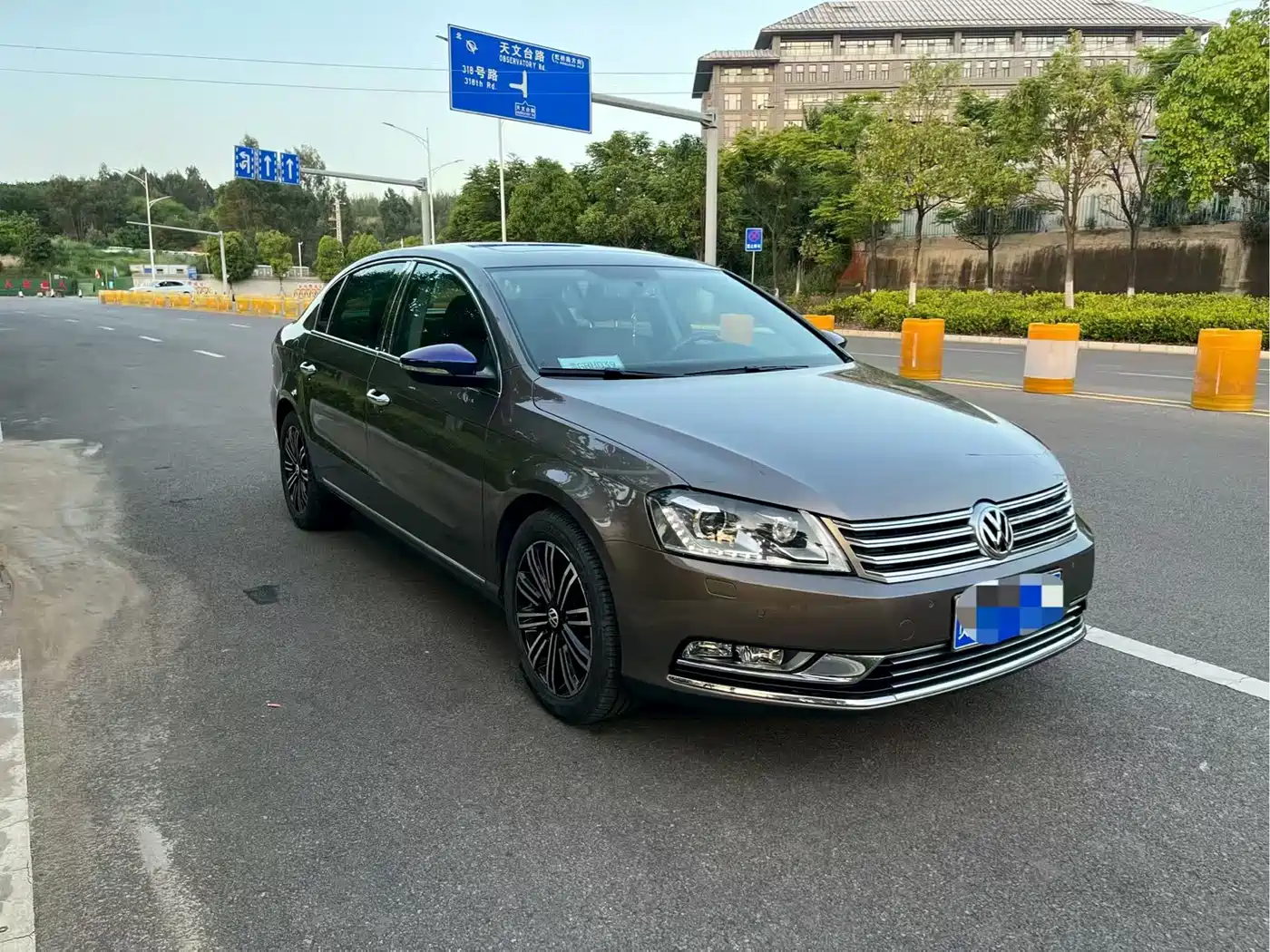 Volkswagen Magotan 2015 Facelift 1.8TSI Luxury фото 3