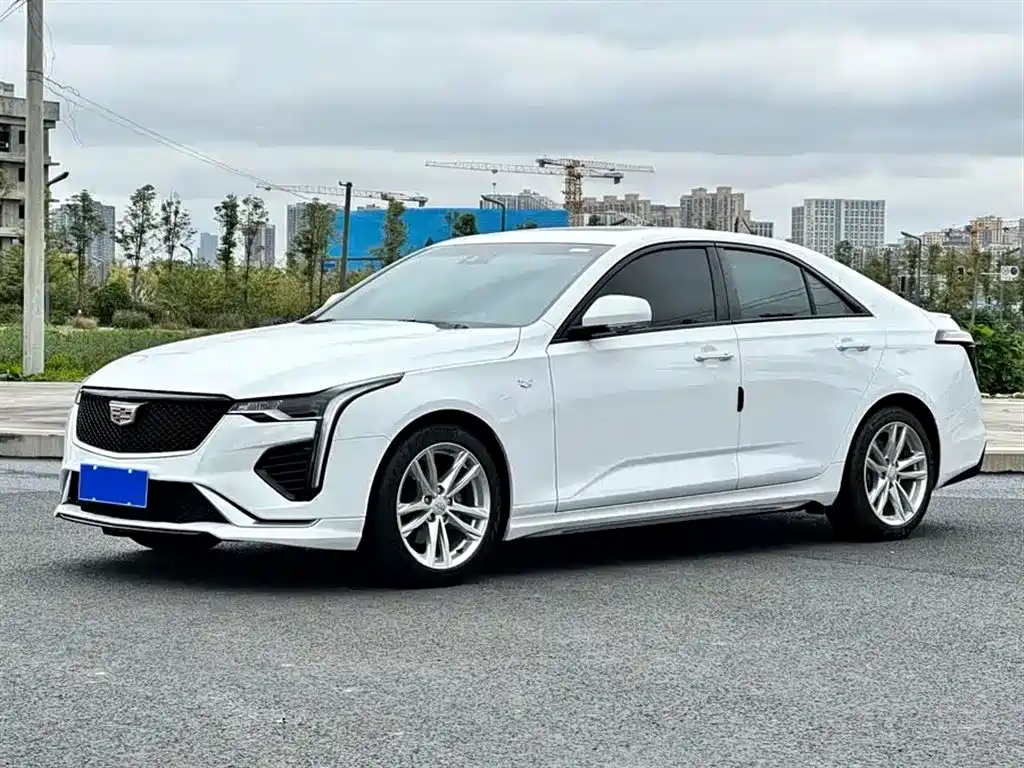 Cadillac CT4 2021 28T Luxury Model