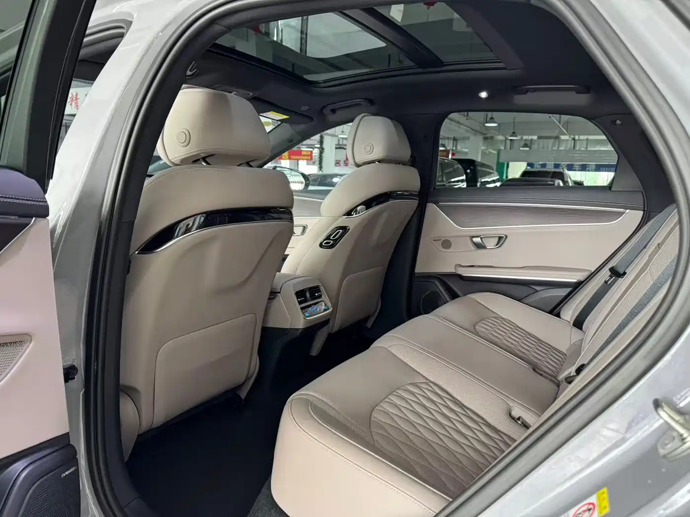 BYD Han 2025 DM-i Smart Driving Edition 125KM LiDAR Flagship фото 8