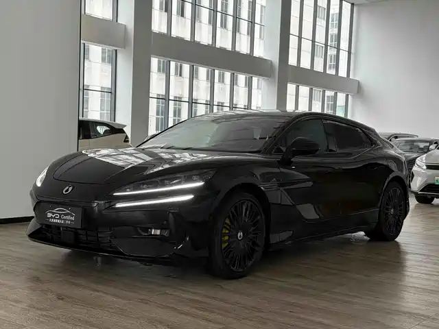 Denza Denza Z9GT 2024 1100 AWD Ultra Launch Edition