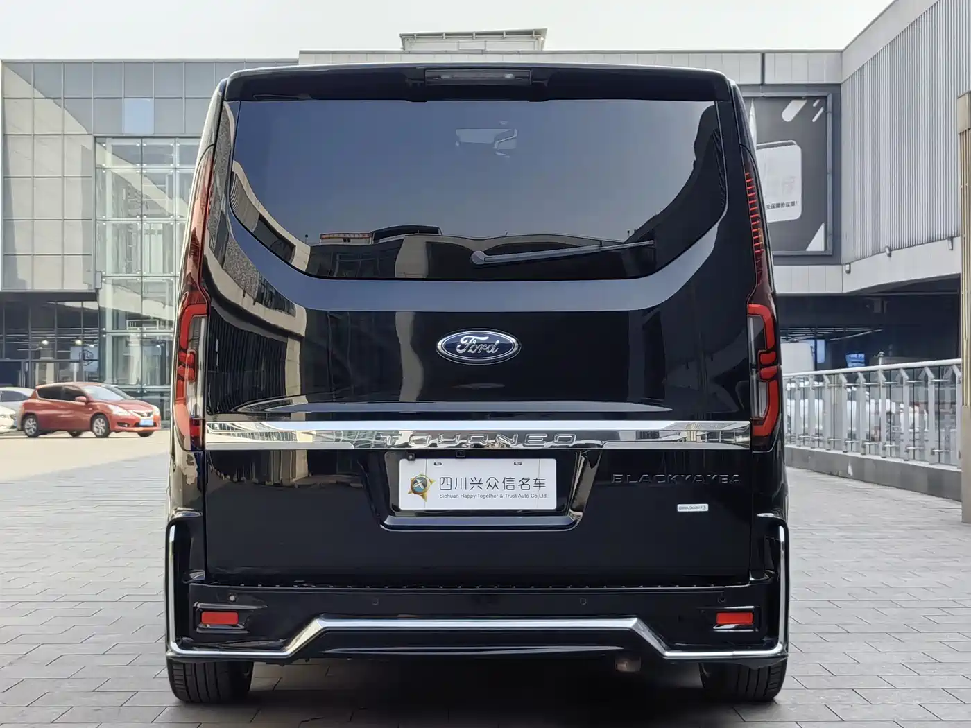 Ford Tourneo 2024 Model 2.0T Auto Supreme Plus Edition фото 6