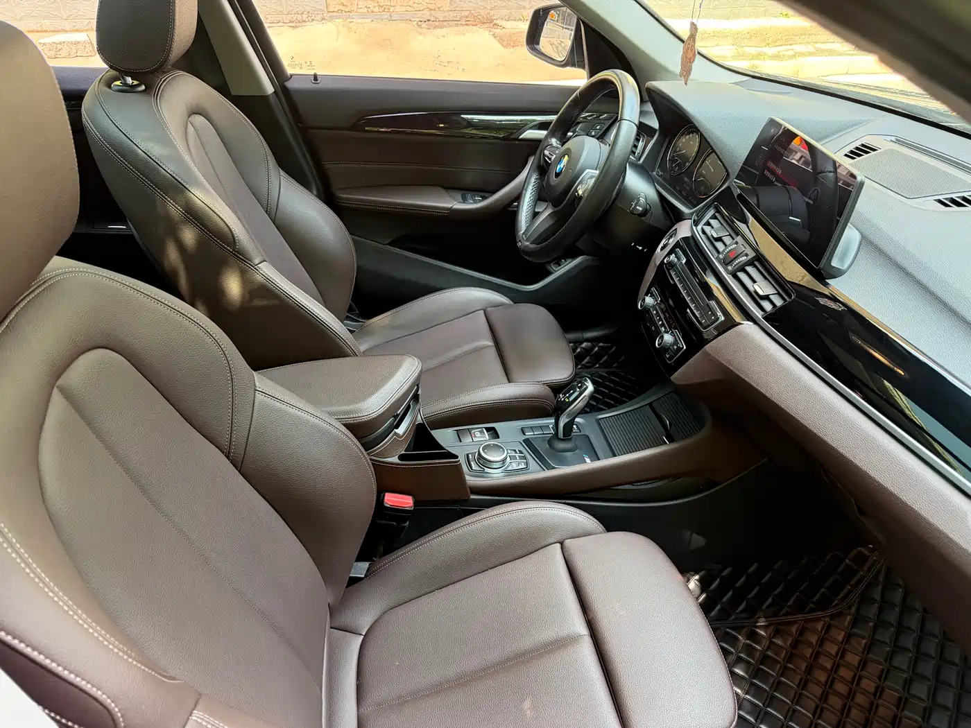 BMW X1 2021 sDrive25Li Leading фото 7