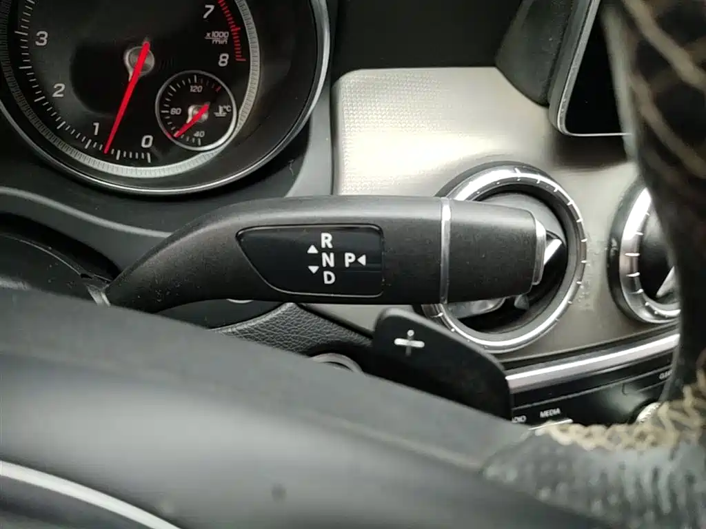 Mercedes-Benz CLA (Import) 2018 CLA 200 Dynamic Edition фото 14