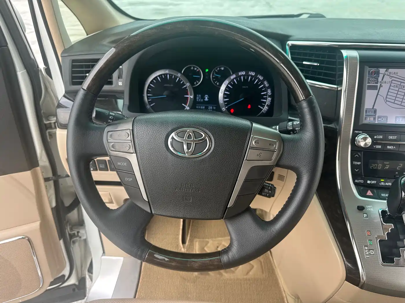 Toyota Alphard 2012 3.5L Luxury Edition фото 17
