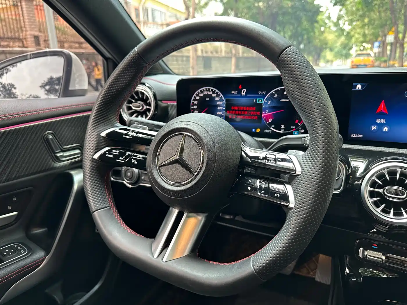 Mercedes-Benz A-Class 2023 A 200 L Fashion фото 4