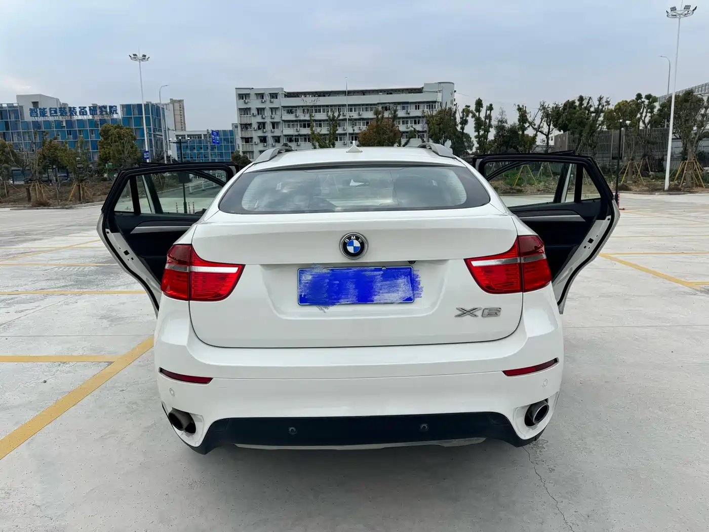 BMW X6 2011 xDrive35i фото 6
