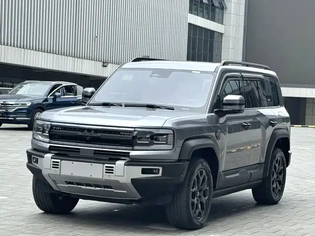  Fang Cheng Bao Leopard 5 2023 Yun Nian Flagship Edition
