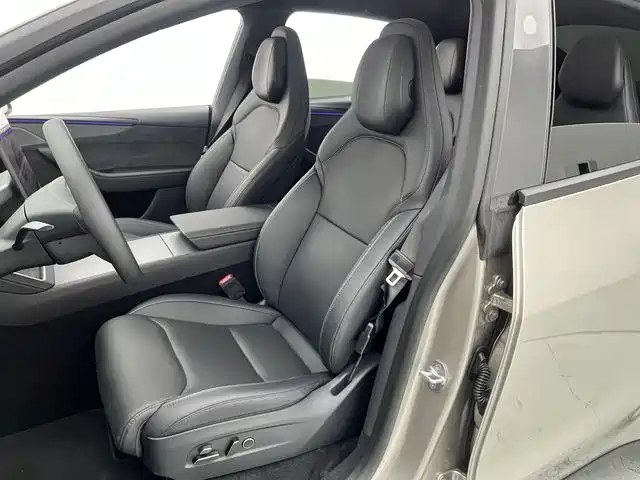 Tesla Model Y L 2025 2025 Facelift Long Range AWD