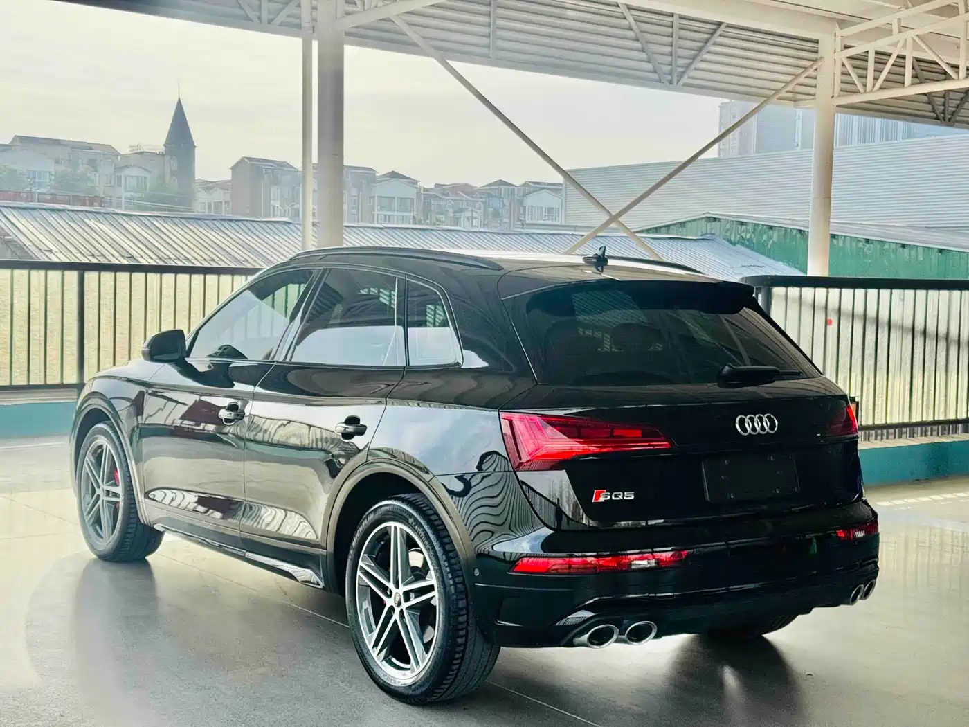 Audi SQ5 Sportback 2023 3.0 TFSI quattro фото 7