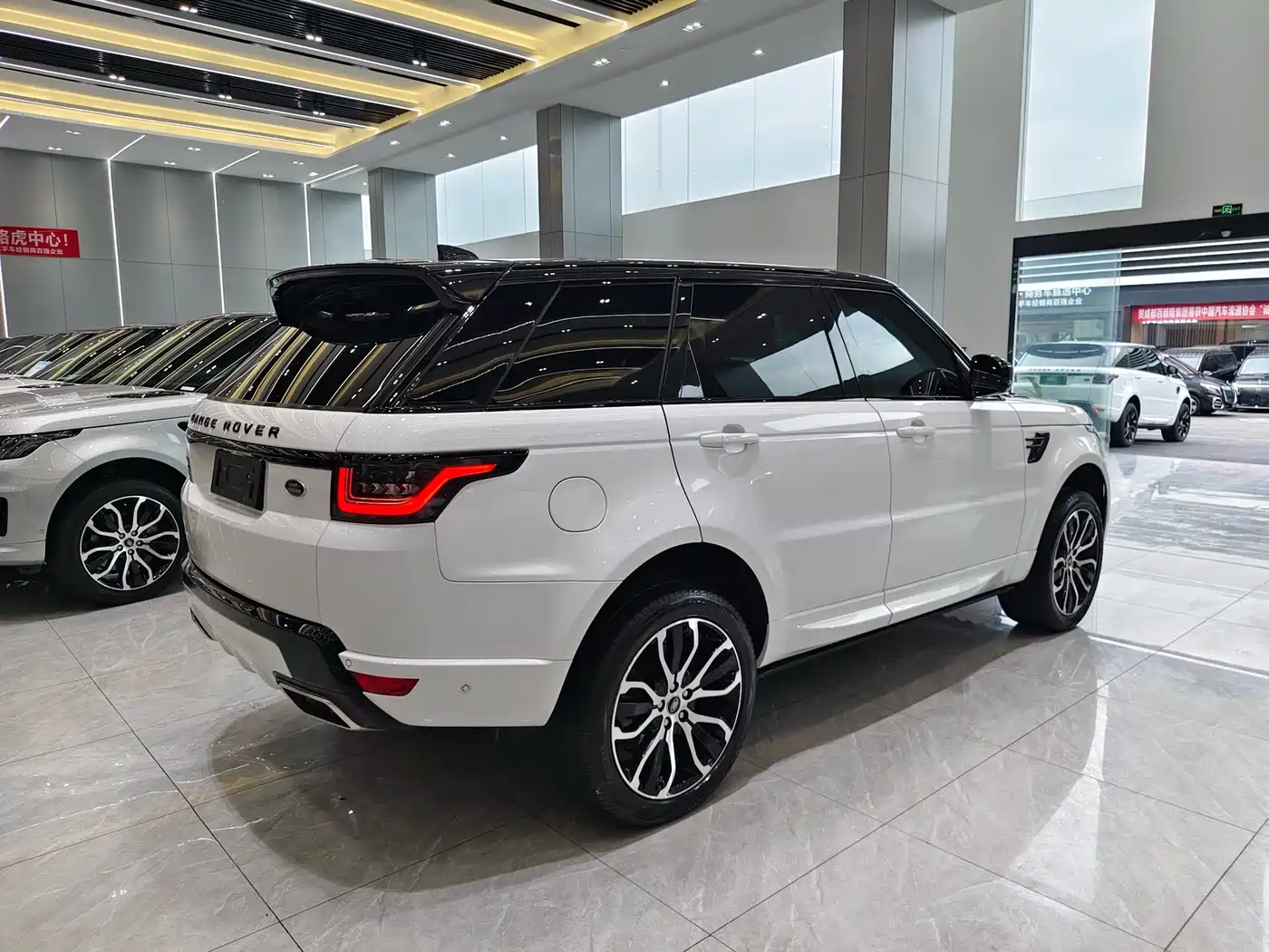 LAND ROVER RANGE ROVER SPORT