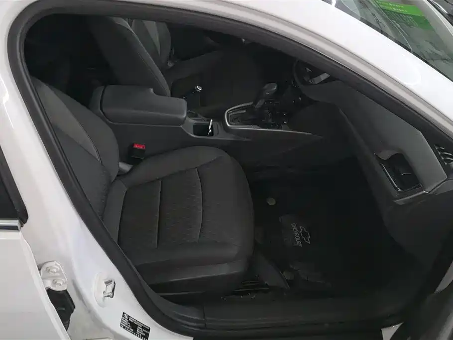 Chevrolet Malibu 2018 530T Automatic Comfort Edition фото 8