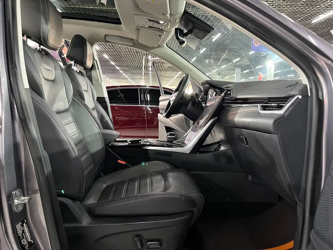 SAIC Maxus Maxus D60 2022 1.5T Automatic Smart Edition 7-seater фото 9