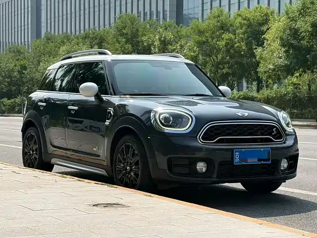 MINI COUNTRYMAN 2018 2.0T COOPER S ALL4 Classic — фото 3