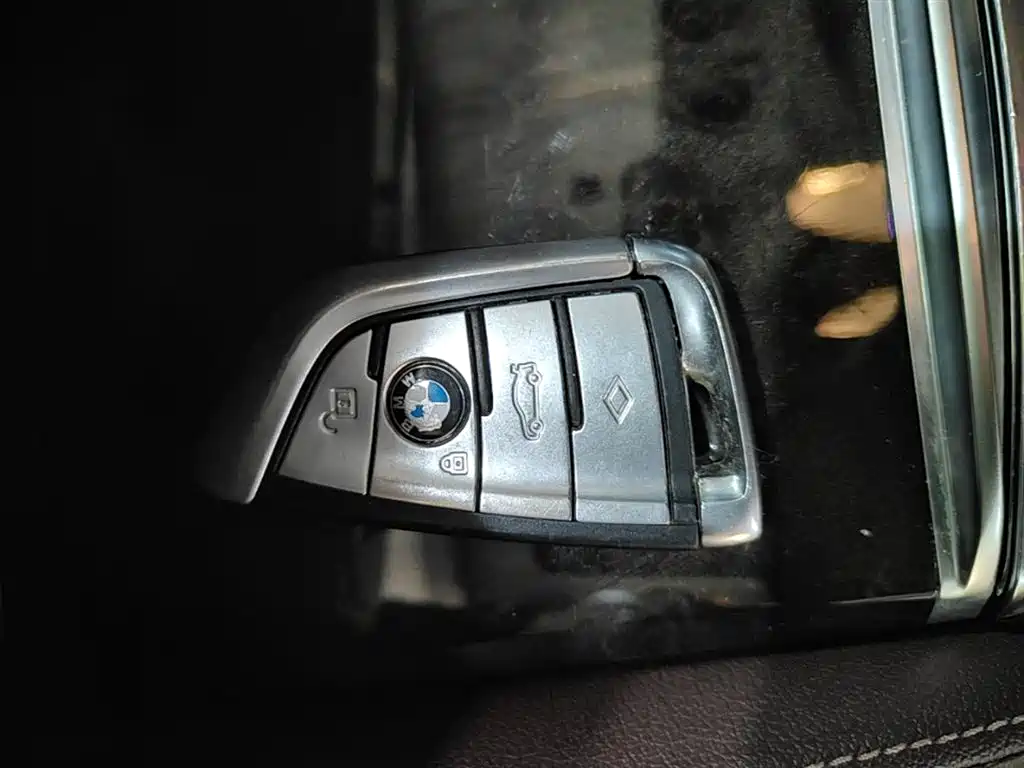 BMW 5 Series 2019 Facelift 525Li M Sport Package фото 9