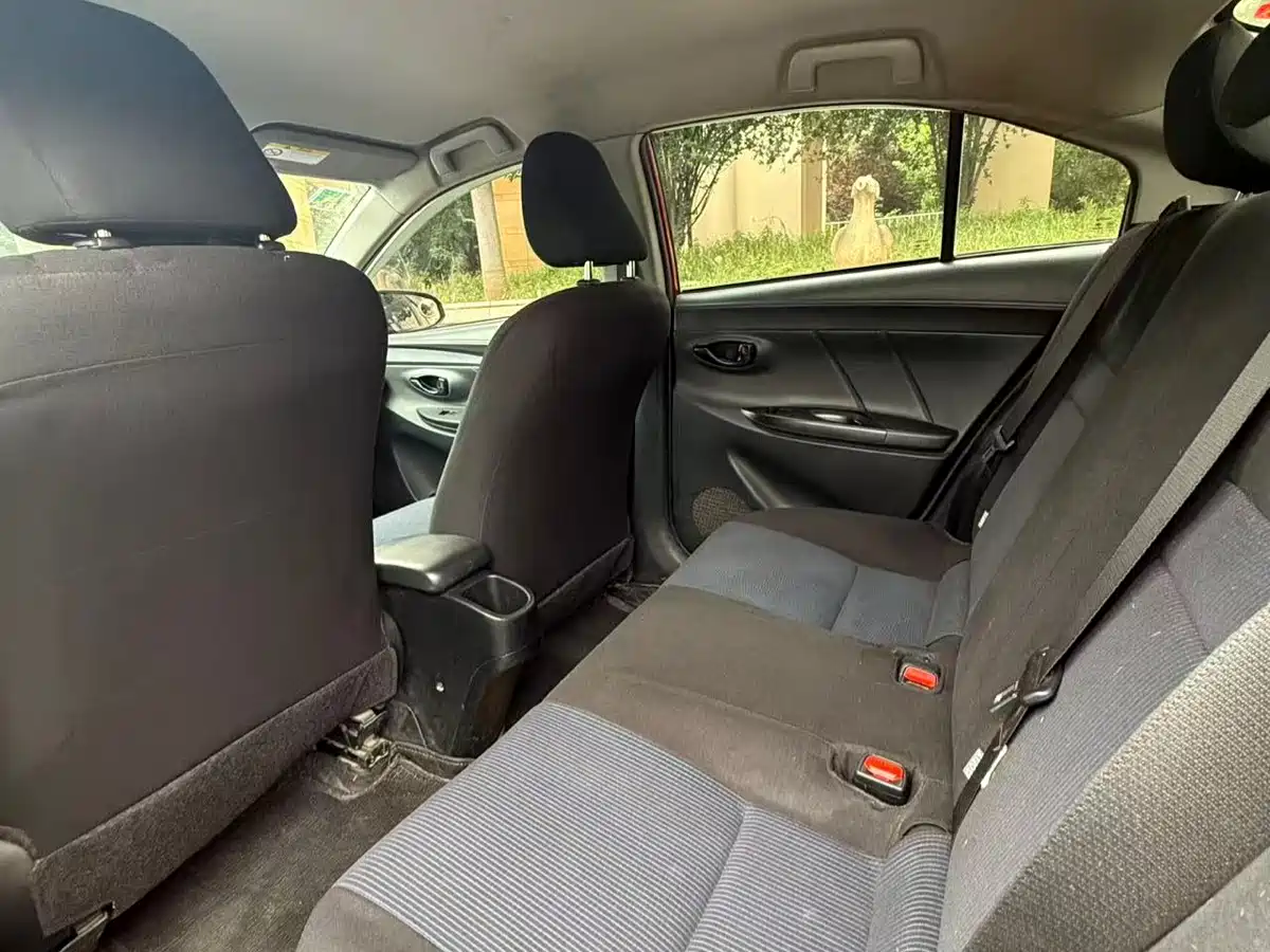 Toyota YARiS L Zhi Xiang 2017 1.5E CVT Charming Edition фото 6