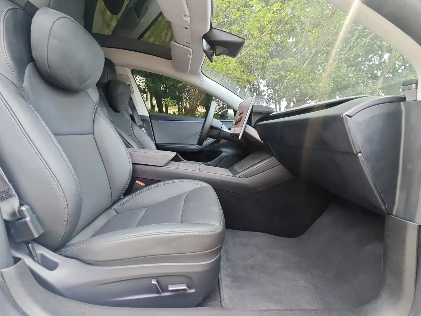 Tesla Model 3 2025 Model Rear-Wheel Drive Edition фото 11