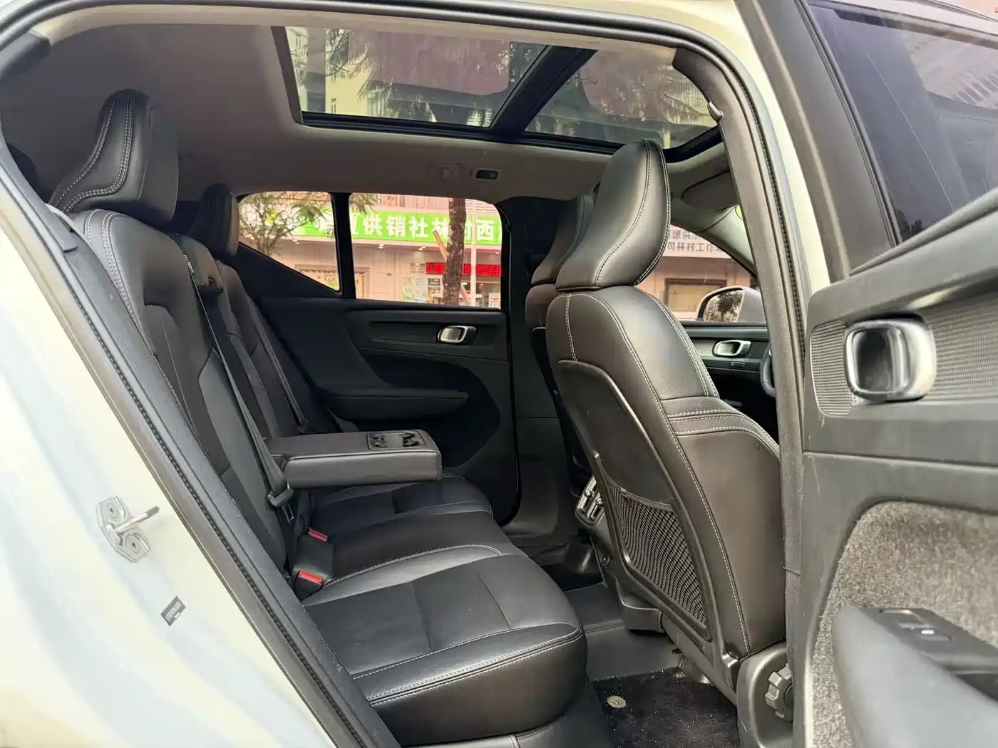 Volvo XC40 2021 T4 AWD Smart Luxury Edition фото 11