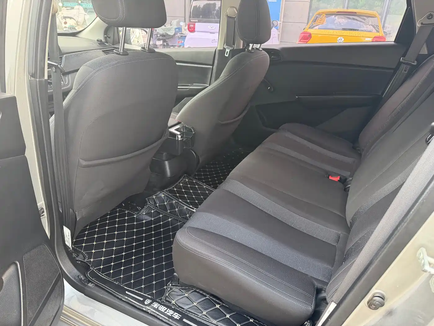 Baojun 310W 2018 2017 1.2L Manual Value Edition (China V)