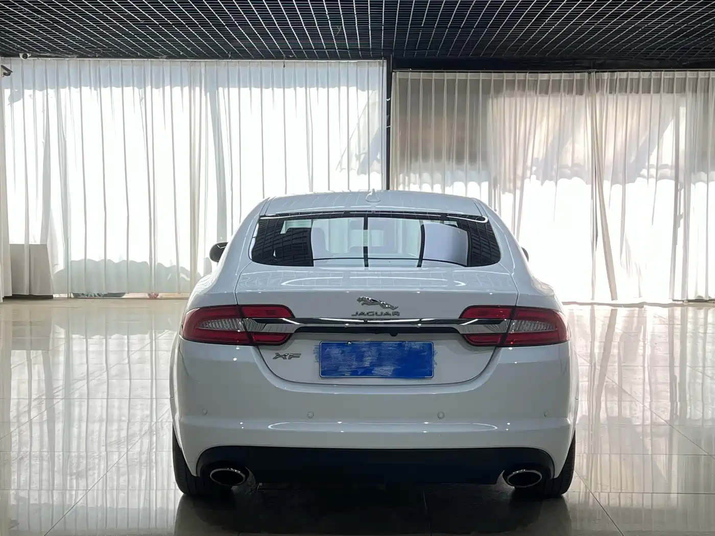 Jaguar XF 2015 2015 XF 2.0T Style Edition