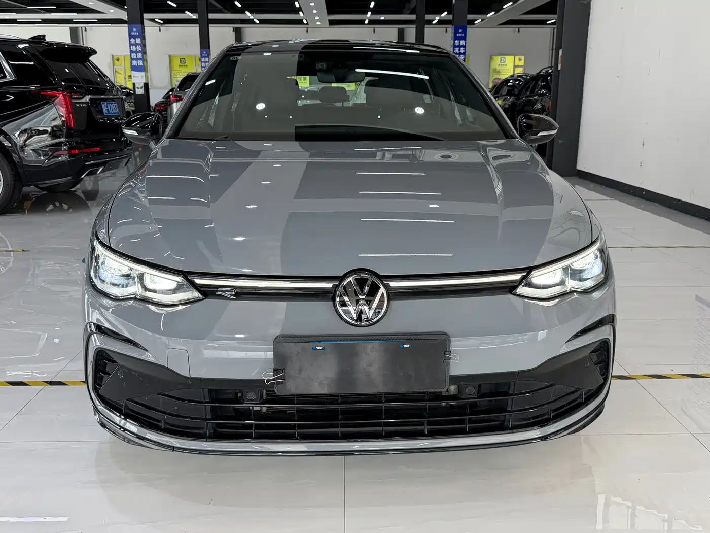 Volkswagen Golf 2023 280TSI DSG R-Line Lite фото 2