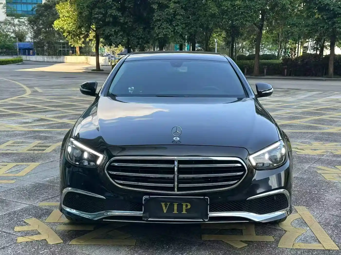 Mercedes-Benz E-Class 2016 E 300 L Sport Fashion Type фото 2