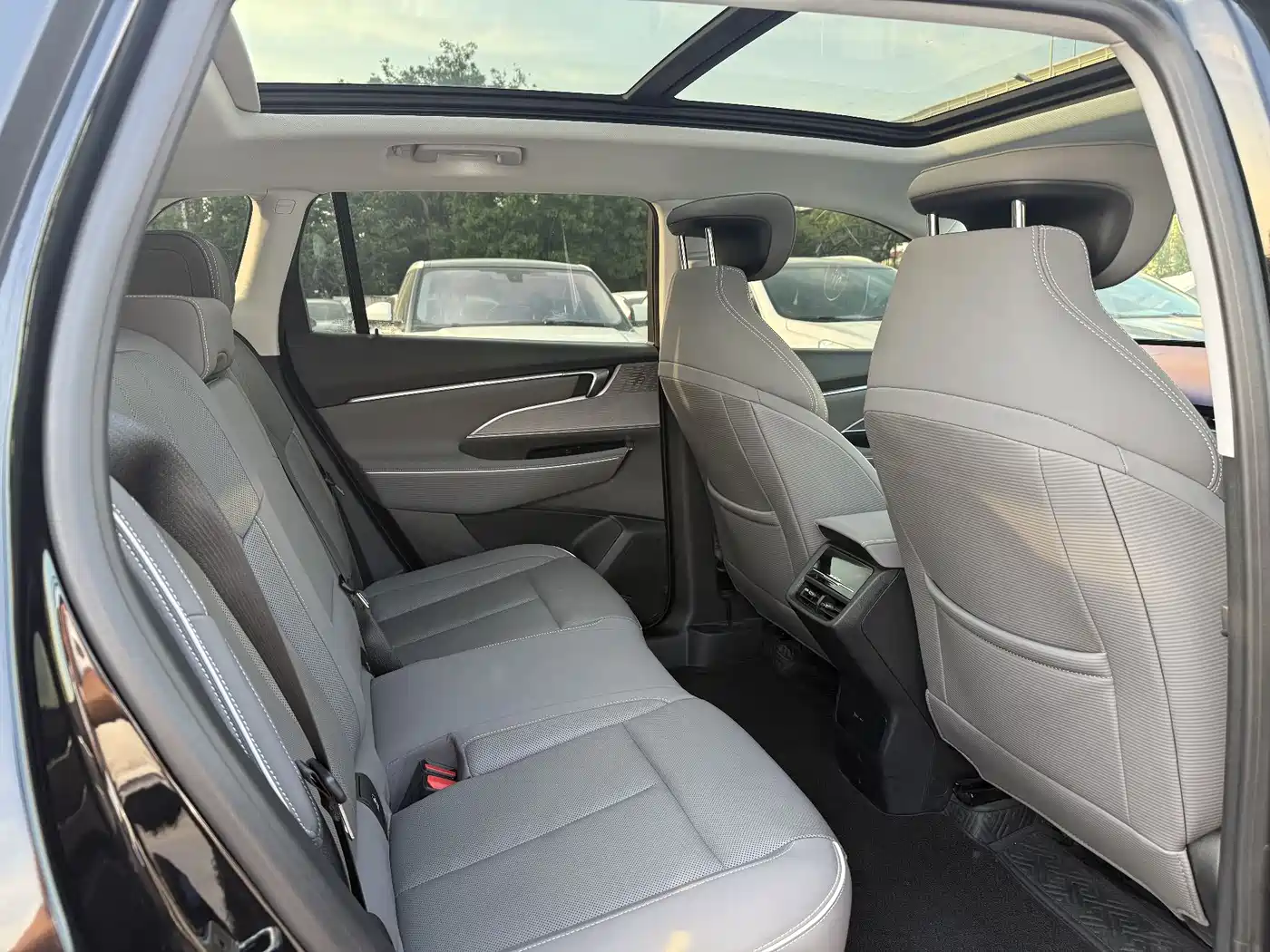 Buick E5 2023 Premium Standard Range Edition фото 9