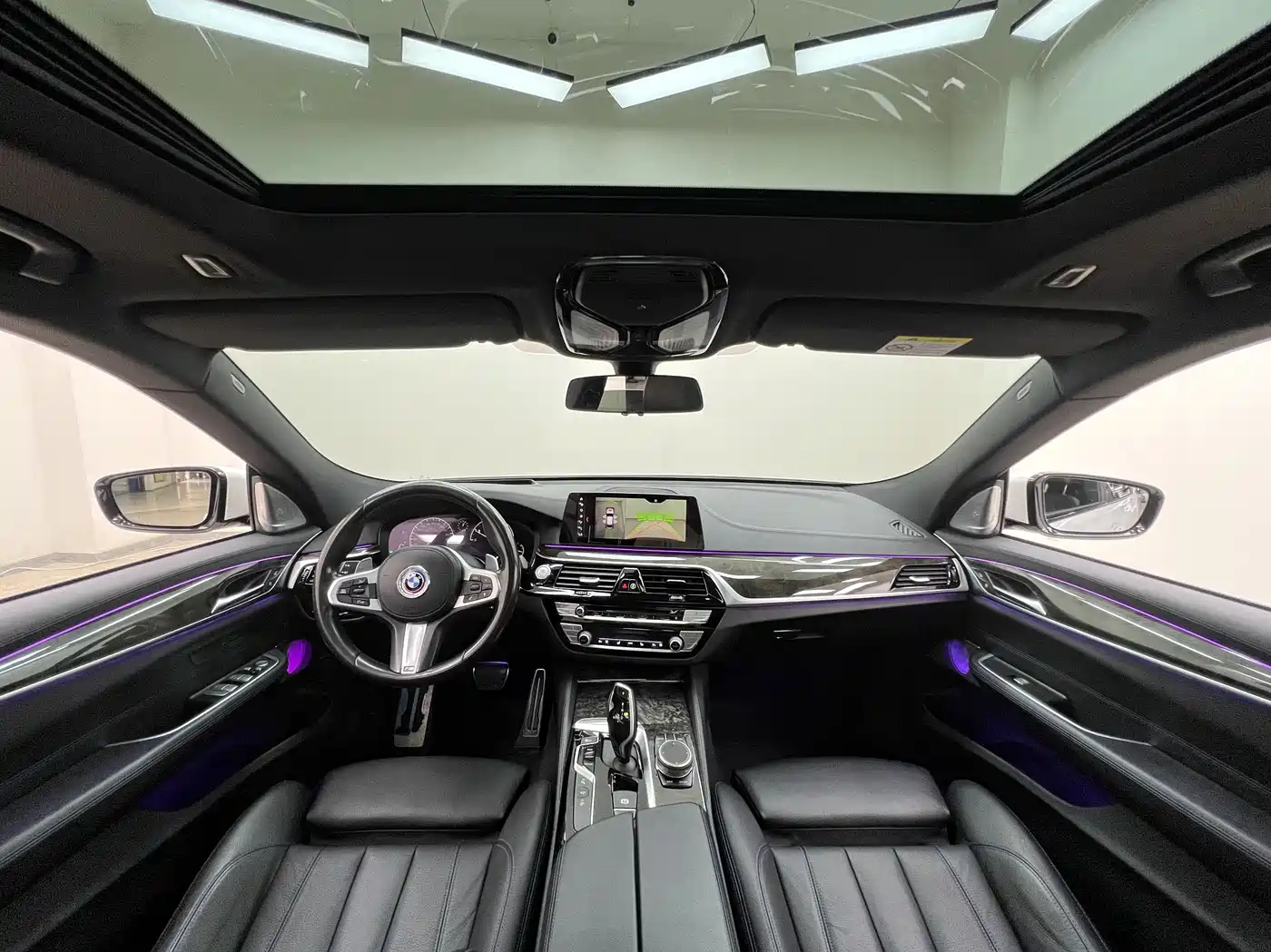 BMW 6 Series GT 2019 630i M Sport Package фото 12