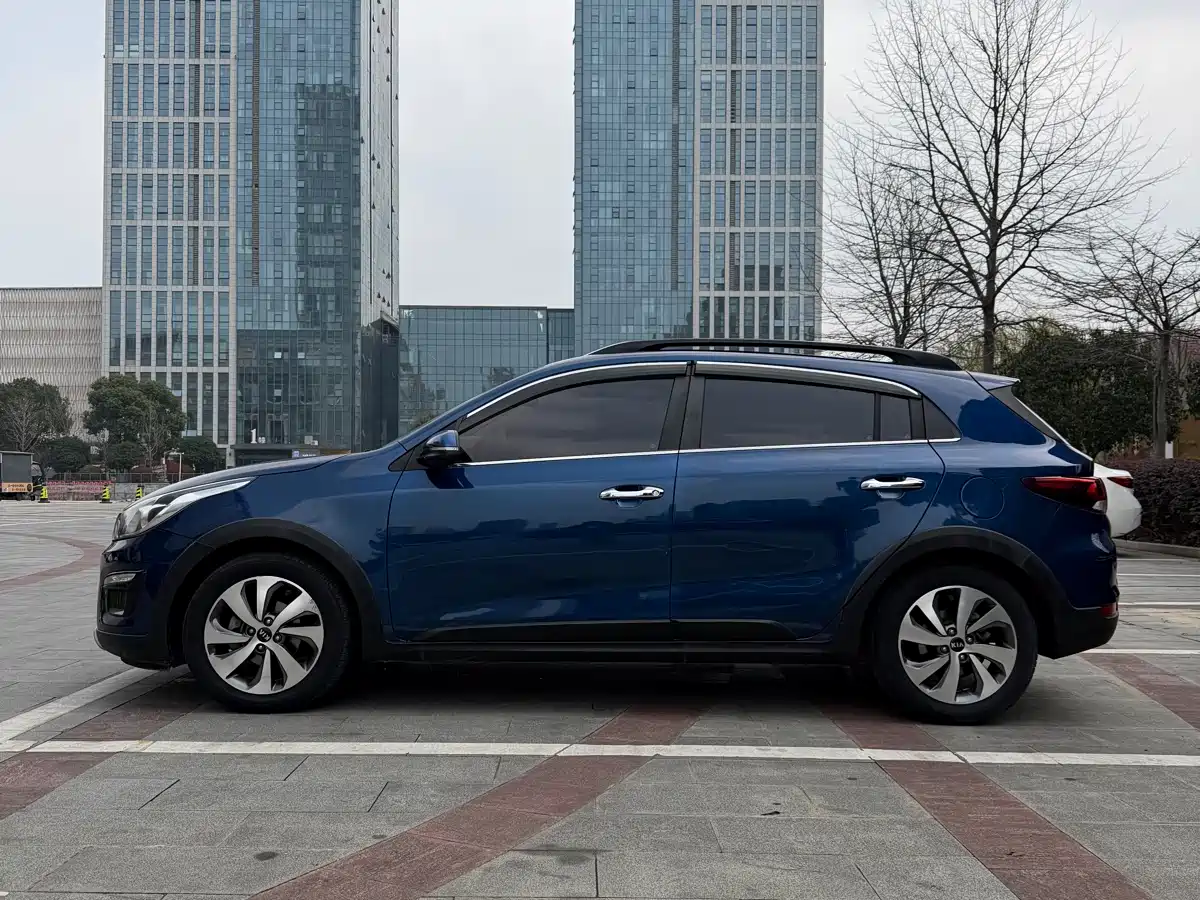 Kia KX CROSS 2019 1.6L Automatic Smart Sunroof Edition China VI фото 7