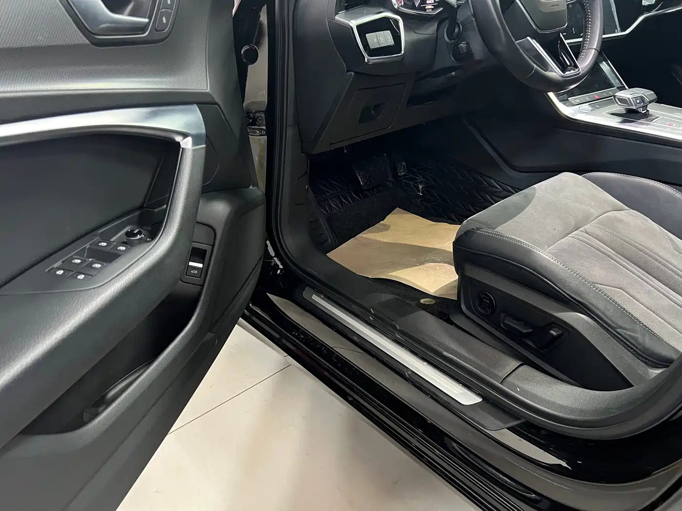 Audi A6L 2020 40 TFSI Luxury Dynamic фото 8