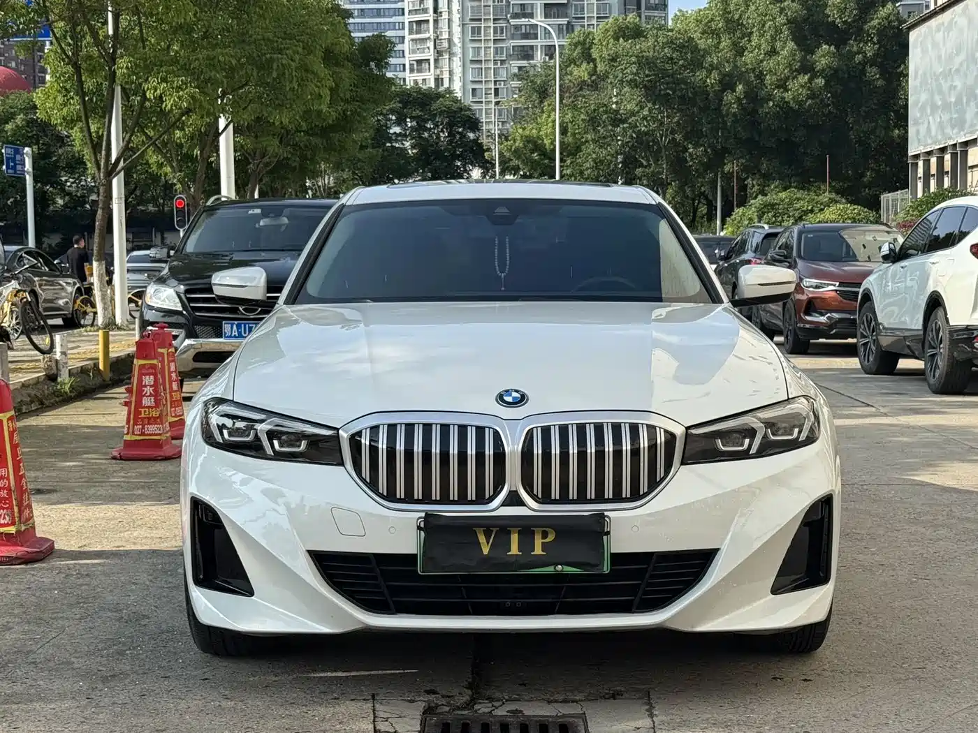 BMW i3 2022 eDrive 35 L фото 2
