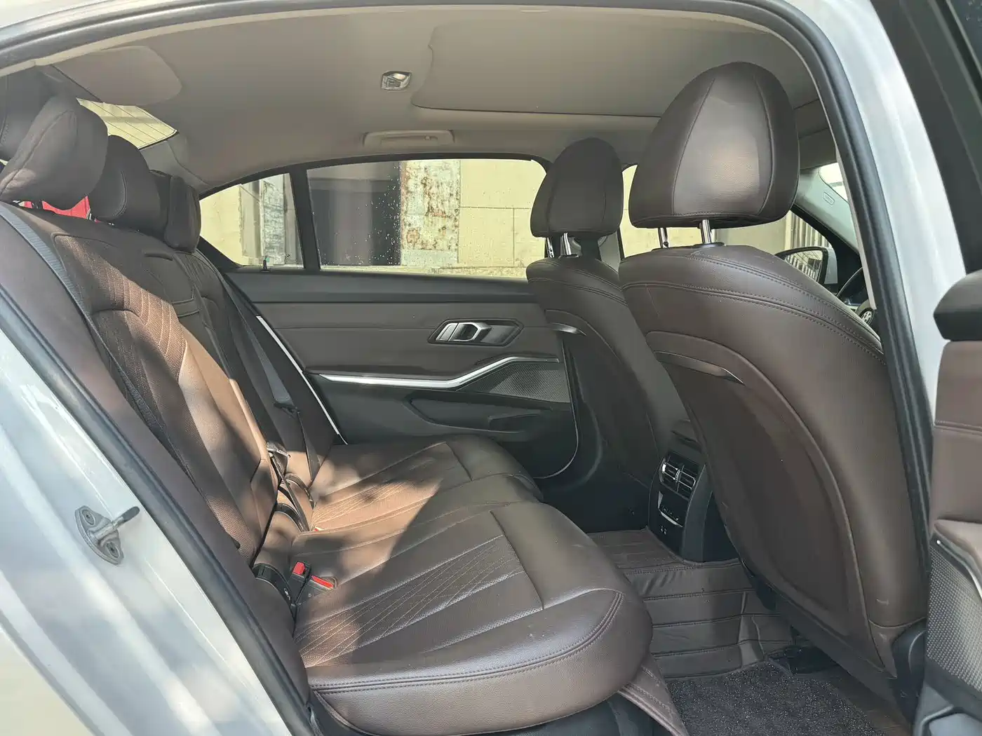 BMW i3 2022 eDrive 35 L фото 10