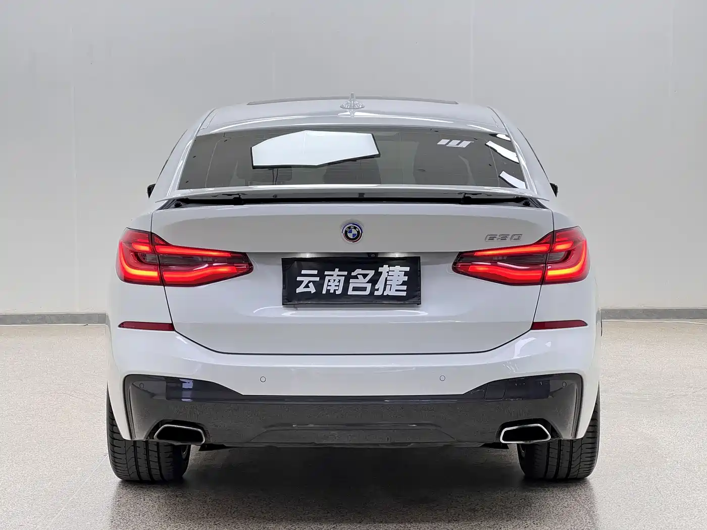 BMW 6 Series GT 2019 630i M Sport Package фото 6