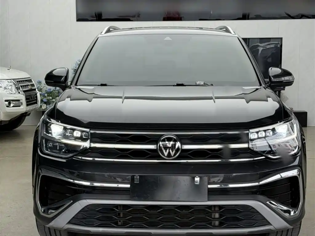 Volkswagen Tharu 2023 300TSI 2WD Full Moon Edition фото 14