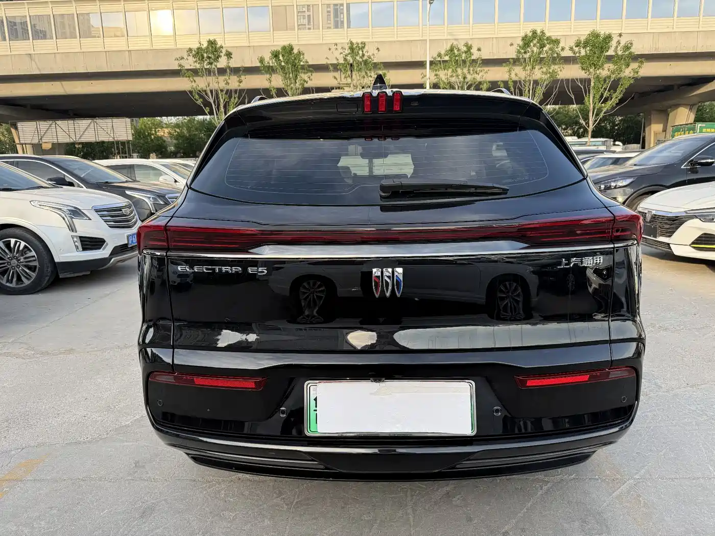 Buick E5 2023 Premium Standard Range Edition фото 12