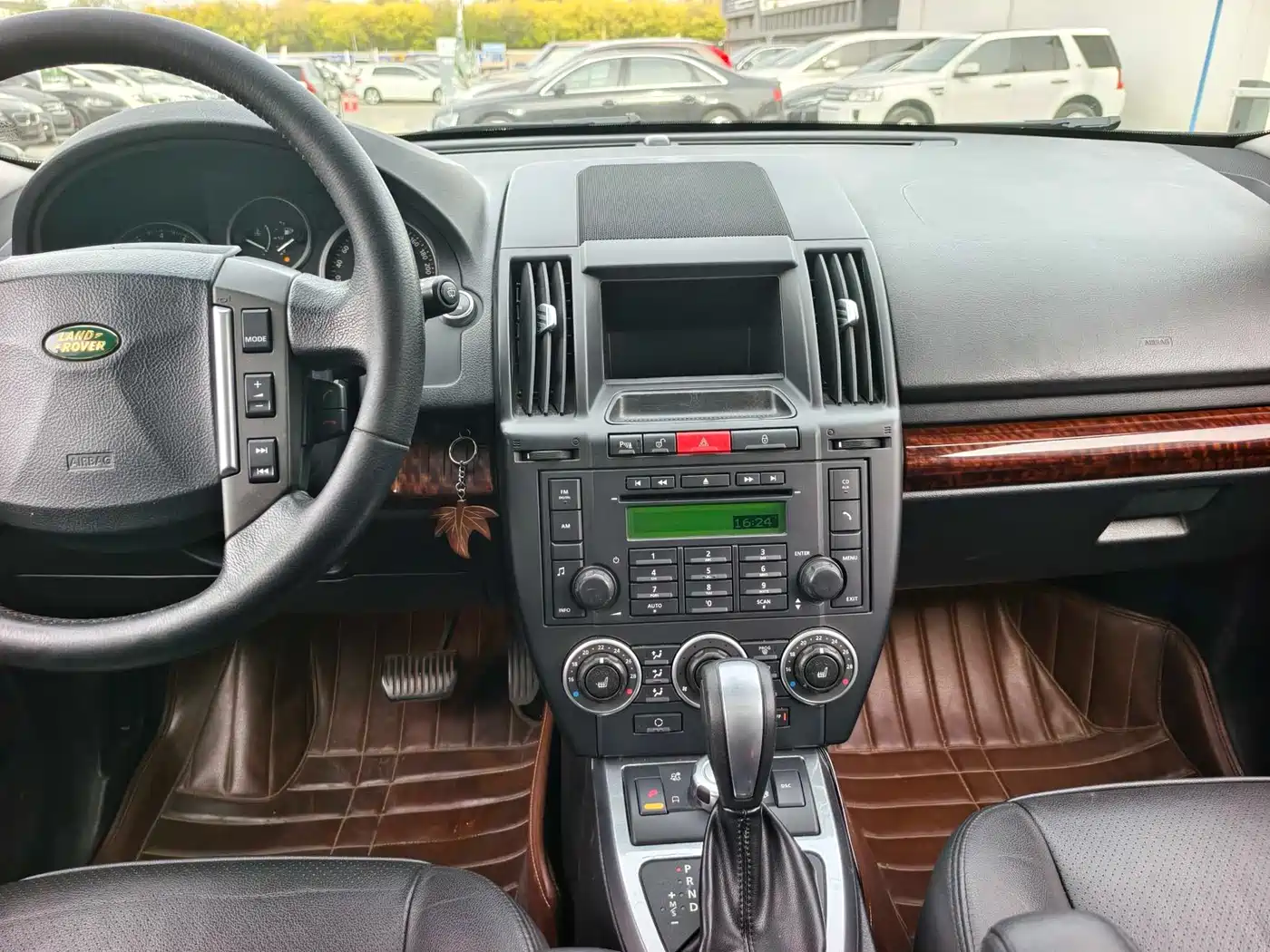 Land Rover Freelander 2 2007 3.2L фото 16