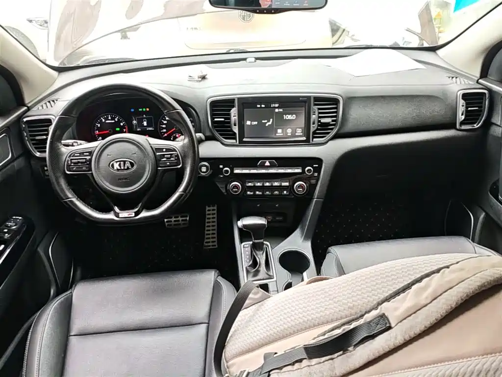 KIA KX5