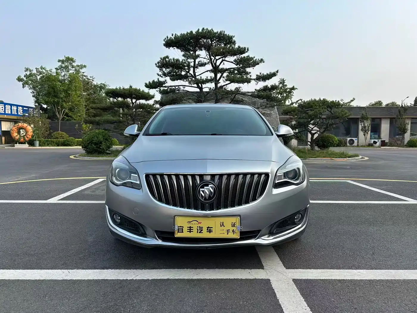 Buick Regal 2015 1.6T Leading Tech Edition фото 2