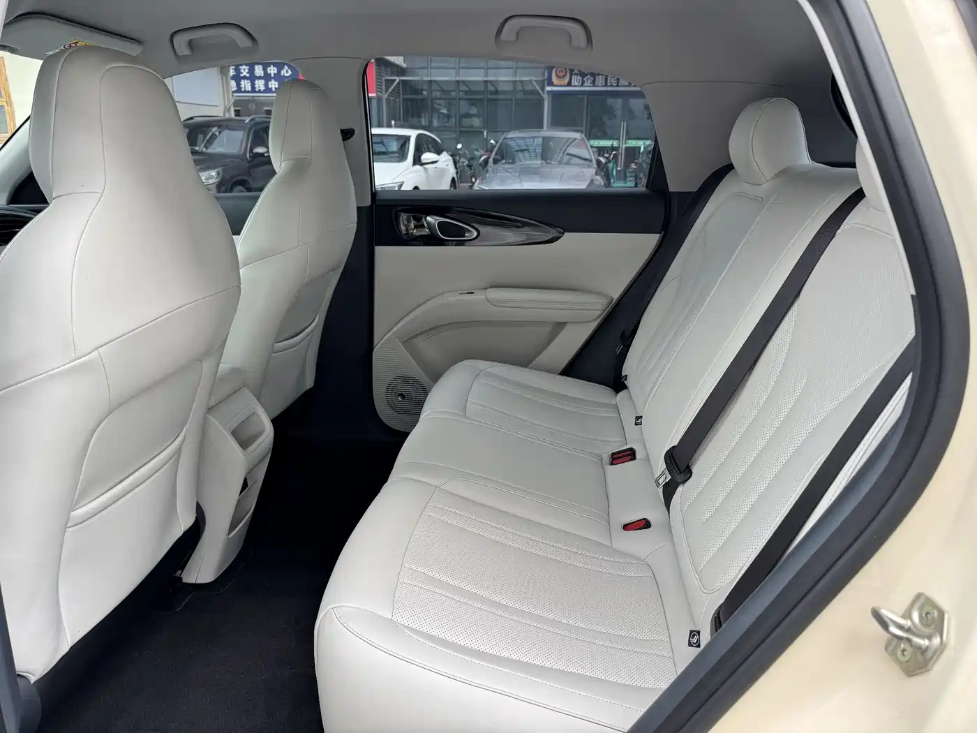 Geely Galaxy Starry Wish 2025 310km Dream Edition фото 5