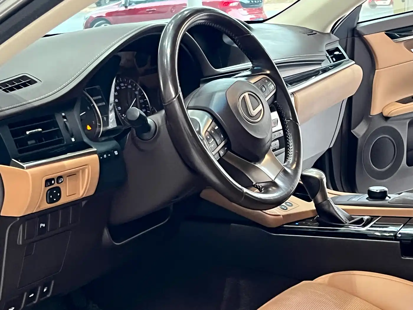 Lexus ES 2015 200 Elite Edition фото 9