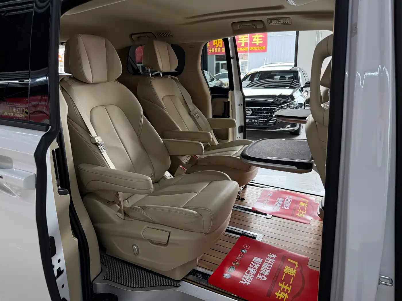 Buick GL8 2023 ES Landmaster Exclusive фото 11