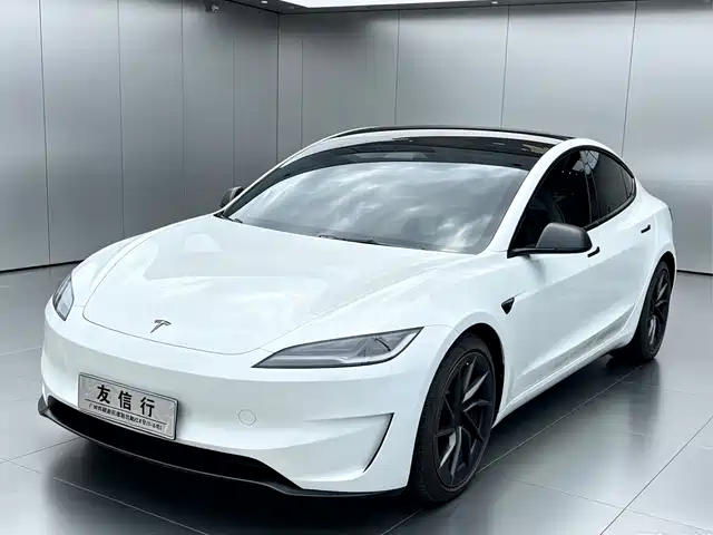 Tesla Model 3 2024 High-Performance All-Wheel Drive Edition